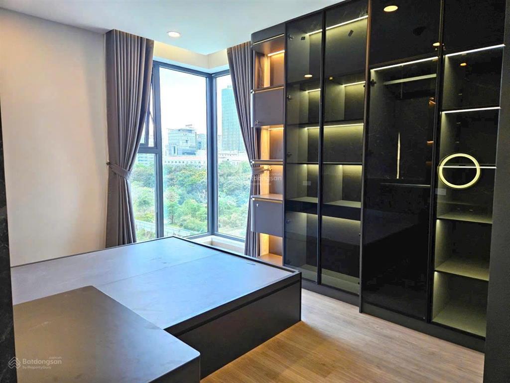Cho thuê căn hộ 2pn, 2wc tại riviera point, 99m2. full nội thất giá cực tốt giá chỉ 17 triệu/tháng