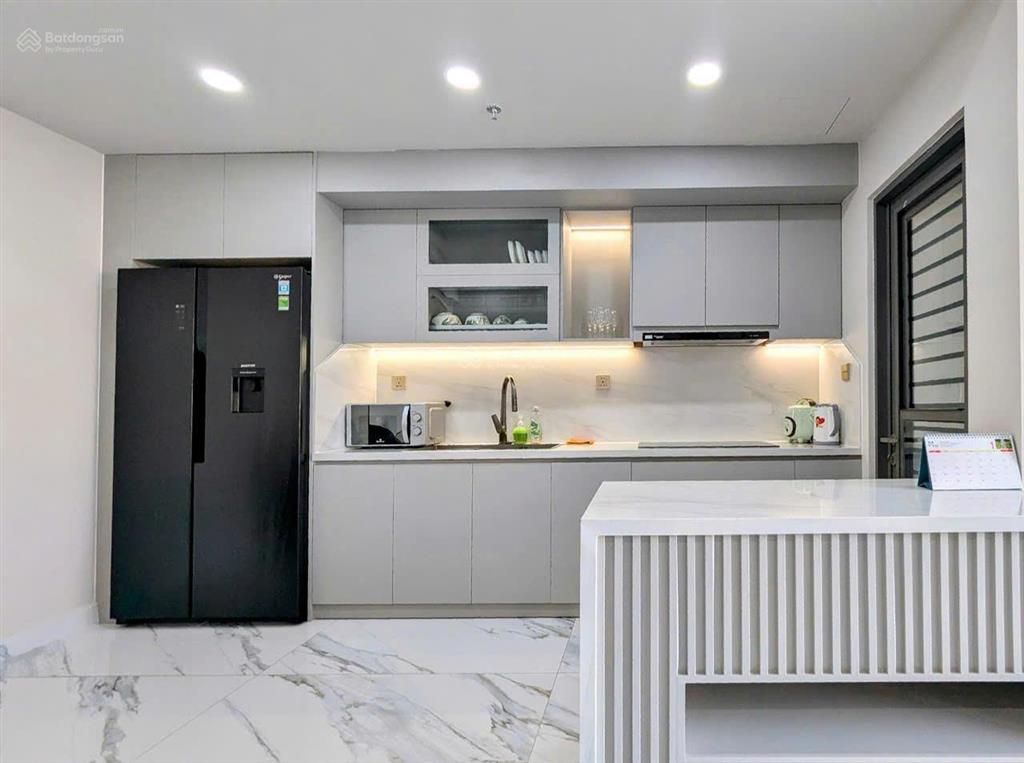 Cho thuê căn hộ the ascentia 3pn, full nội thất, view biệt thự.  0849 160 *** (văn anh)