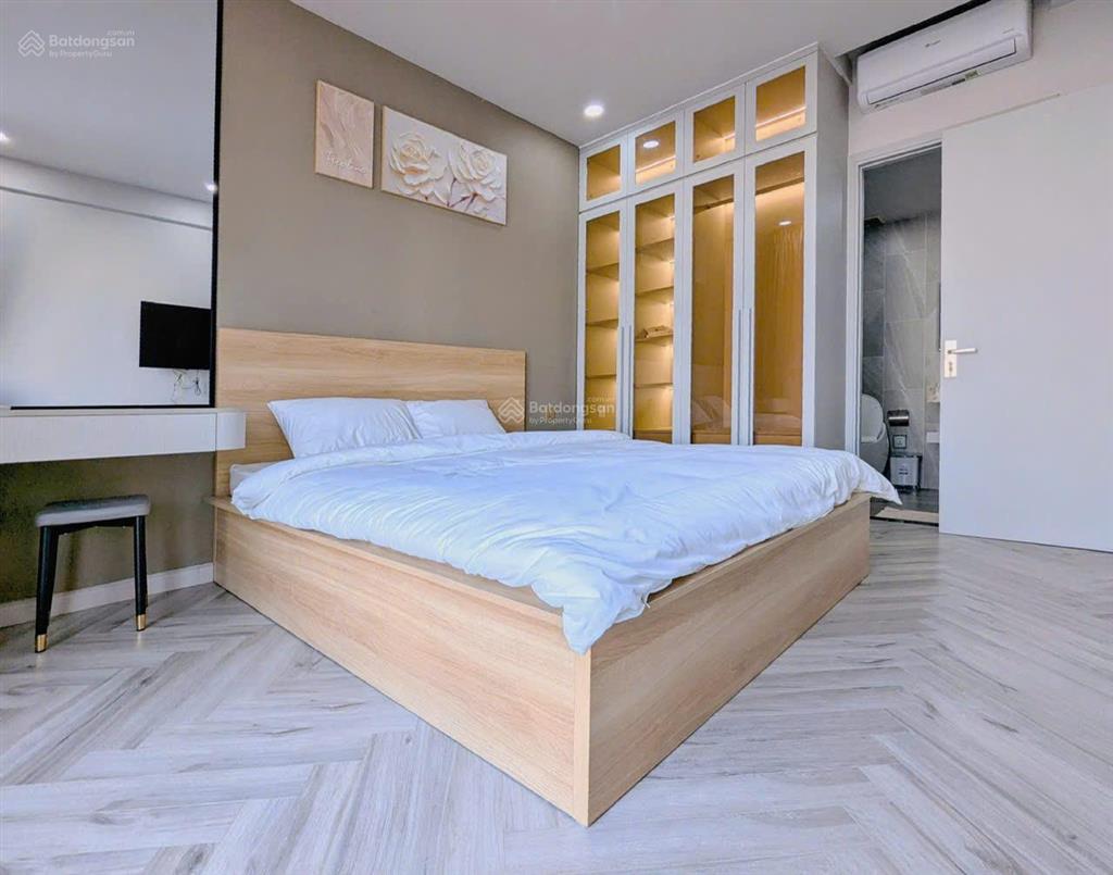 Cho thuê căn hộ the ascentia 3pn, full nội thất, view biệt thự.  0849 160 *** (văn anh)