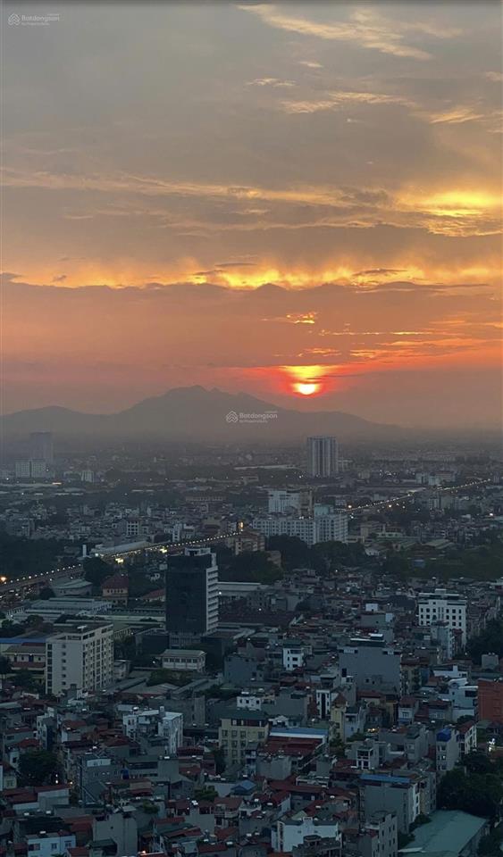 Bán căn hộ cao cấp 2n2w dự án goldmark city full nội thất, nhà đẹp, vào ở được ngay