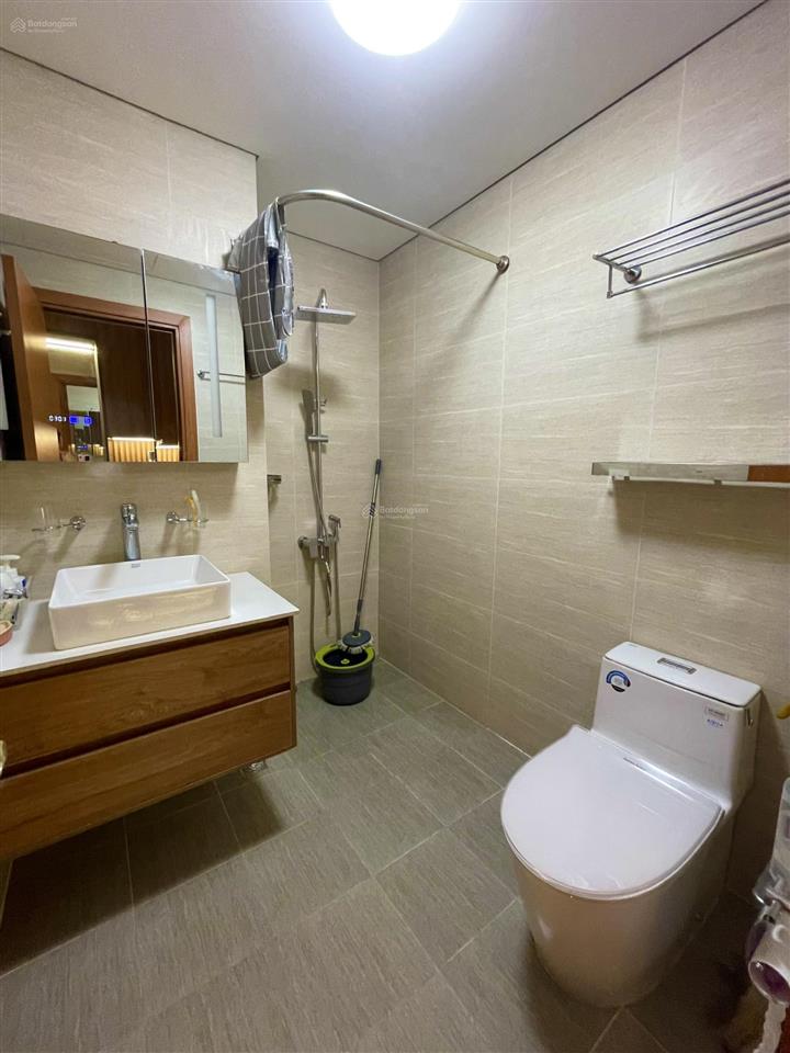 Bán căn hộ cao cấp 2n2w dự án goldmark city full nội thất nhà đẹp chỉ xách vali vào ở