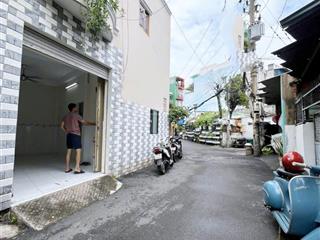 Cho thuê 8tr5 (2pn2wc)  xe hơi đỗ trong  hẻm xe tải trung tâm gv