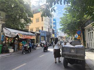 Cho thuê  nhà bình thạnh  xe hơi xe tải đỗ thoải mái 24/24