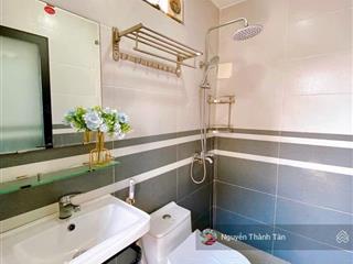 Hxh  60m2 mặt tiền 6m  chỉ 9 tỷ 9  chính chủ gấp bán