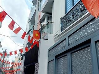 Bán nhà hẻm xe hơi, dt ( 5x18), gần học viện cán bộ, mua vào ở ngay, bùi đình túy, p12, bình thạnh