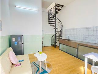 Duplepx bancol nguyên căn một trệt một lầu dương quảng hàm