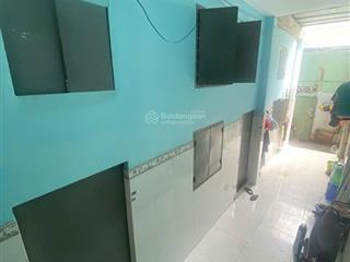 Bán nhà ngay tỉnh lộ 10, 5x15m, 2 tầng, dòng tiền 12tr/tháng, nhỉnh 4 tỷ