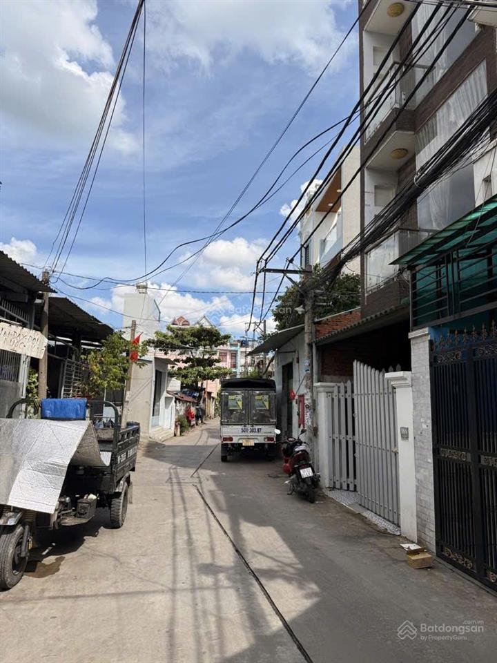 Bán nhà sát lê văn quới 4x20m 4 tầng kiêng cố hiện đại chỉ nhỉnh 7 tỷ hơn xíu