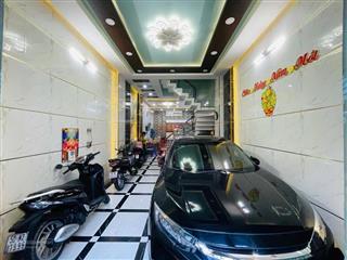 Bán nhà tên lửa nối dài 4x15m 5 tầng 6 pn xe hơi ngủ trong nhà, chỉ 6 tỷ hơn