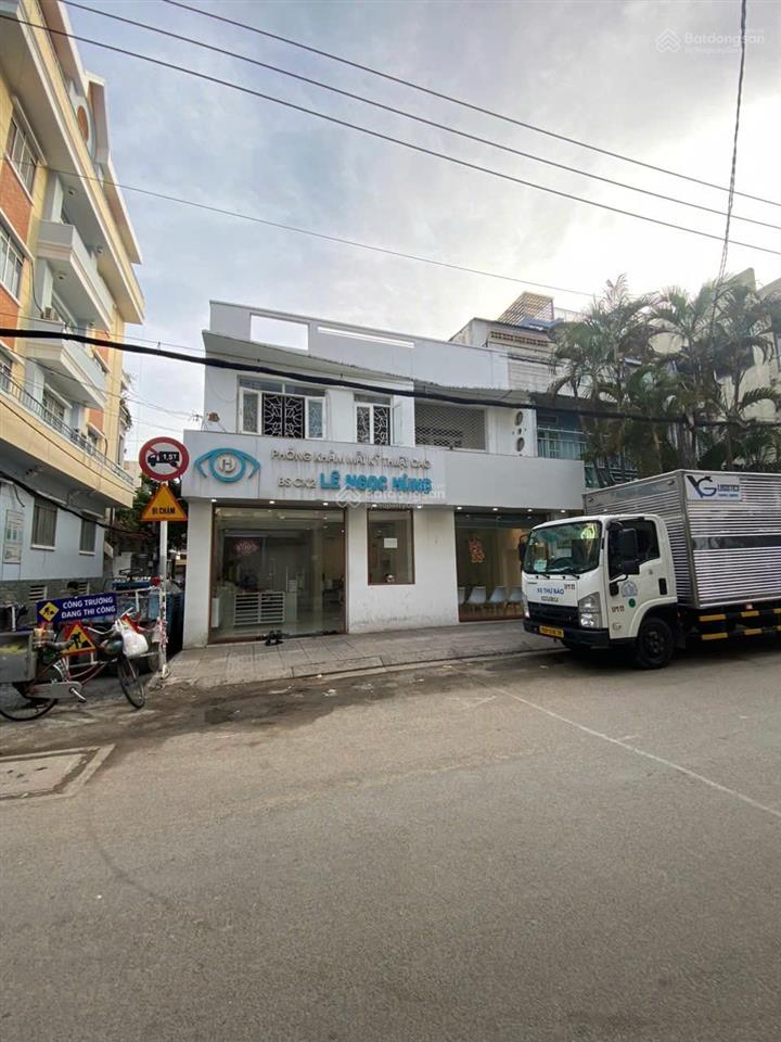 Hạ 5 tỷ bán gấp nhà mt đoàn thị điểm, phú nhuận, dt 8x13m, 5 tầng, hđt 80tr/tháng, 33 tỷ