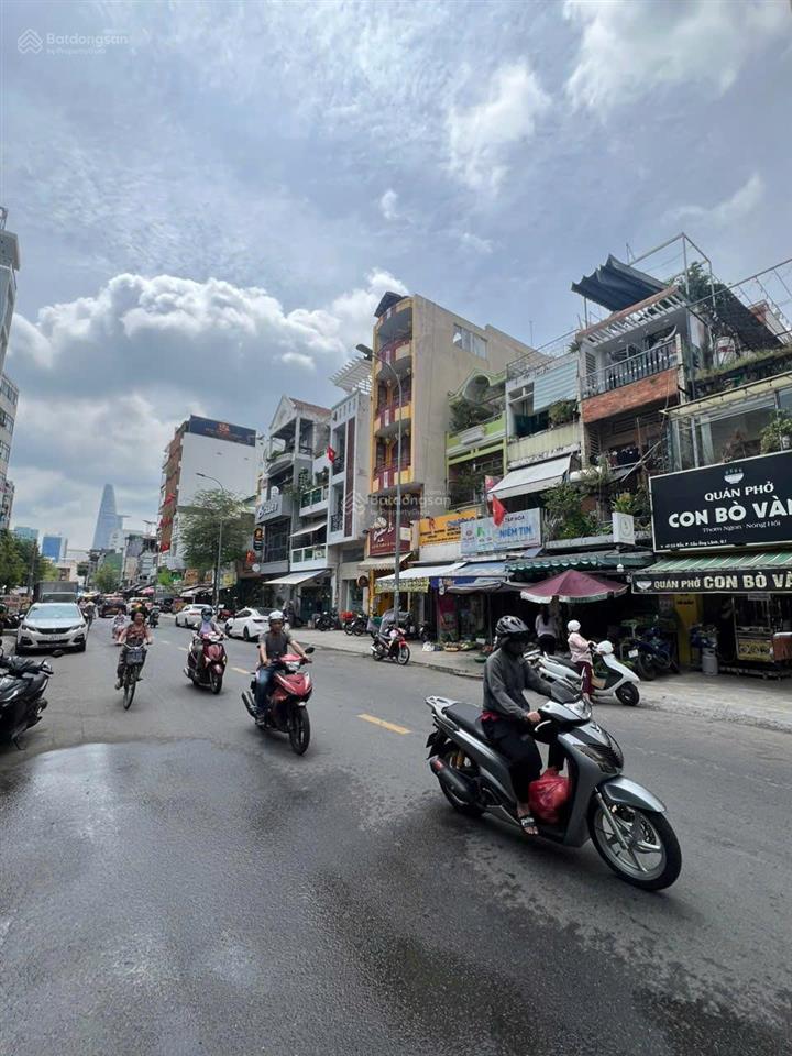 Khách sạn  siêu vị trí mt đề thám, quận 1, dt 4x20m, hầm 7 tầng, hđt 150tr/ tháng, 39 tỷ