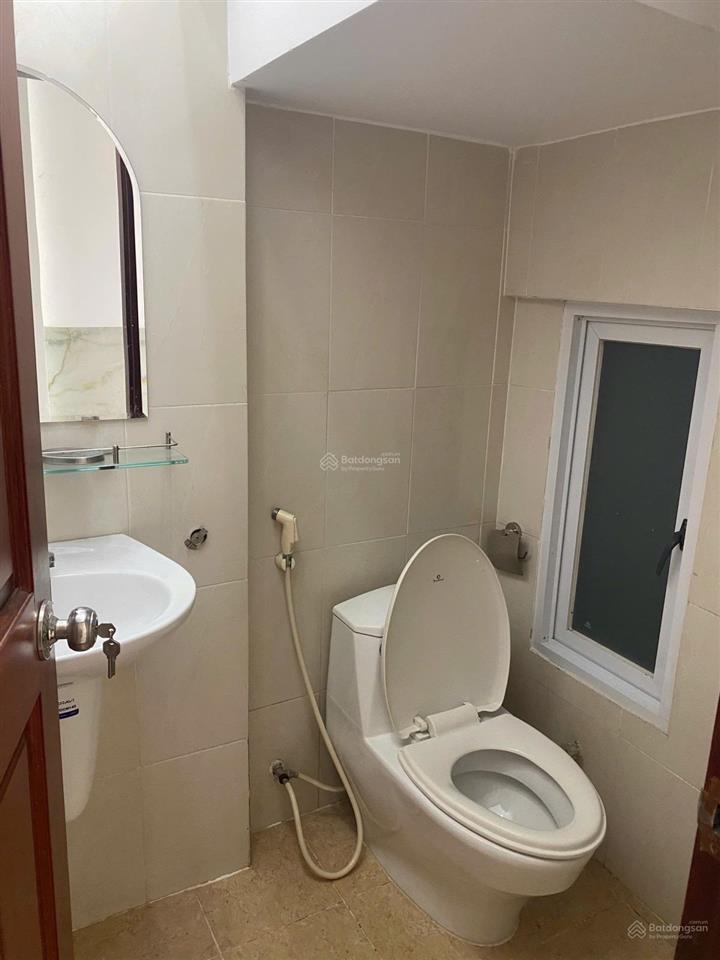 Nhà 4 tầng hoàng hữu nam  lê văn việt  chỉ 6.25 tỷ tl