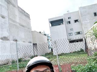 Đất đẹp 130m2 (5  26)  đường 102 gần lê văn việt  chỉ 7 tỷ