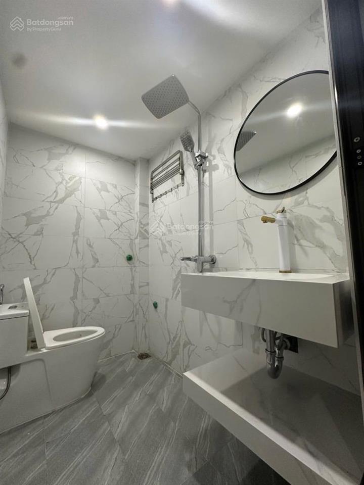 Nhà mới 100% 50m mặt tiền lương ngọc quyến hà đông 5 tầng thang máy 7 phòng 16 tỷ