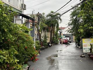 Bán đất tặng nhà cấp 4 ngang 5mx22m. công nhận 95m2 thực tế 106m2. cách sông 100m mát mẻ an ninh