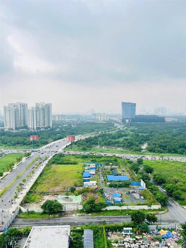 Căn 4pn, diện tích to, giá tốt nhất thủ thiêm lại có thang máy riêng