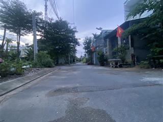 Đất có nhà c4 hxh thông, 4000m (50x78) full thổ vuông, 175 tỷ tl, long trường q9
