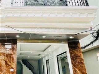 6,8 tỷ sở hữu nhà 5 tầng mới koong phố bạch đằng  hk, sổ đỏ đẹp 36,7m, lô góc, cách phố 30m, ko qh