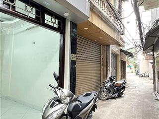 Hiếm mua 1 được 2 nhà 4 tầng, 4 ngủ, sổ đỏ 61,7m2 trần khát chân, gần ô tô, trường học