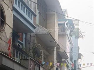 Siêu hiếm ô tô đỗ cửa, phố lò đúc, sổ đỏ 51m, 3 tầng, phân lô, vỉa hè 10,7 tỷ