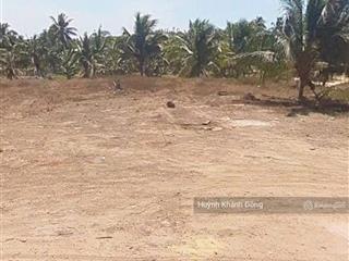 Cần bán gấp đất gần chợ gành dầu mt đ. dt45, gành dầu, phú quốc, kiên giang 120m2/850tr, shr tc100%