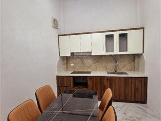 44m2 x4 ngủ ,gần ô tô , ngõ nông thông thoáng sáng , có thể kinh doanh