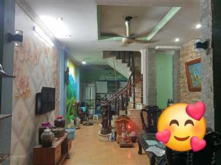 51m2 x 5 tầng, 7.2 tỷ, gần phố, ngõ thoáng sáng, hàng xóm toàn cán bộ