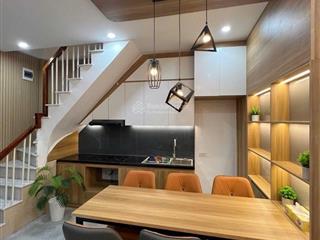 28m2 x 3 ngủ , thông vân đồn đầm trấu 30m ra mặt phố , ngõ thông rộng sh quay đầu