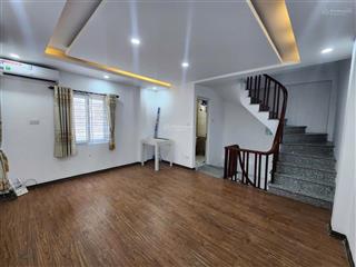 Bán nhà riêng tại võ chí công, nghĩa đô, cầu giấy, giá tốt chỉ với 18 tỷ, 90m2/sau nhà mặt phố.