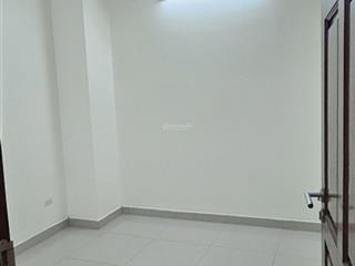 Cho thuê căn hộ dịch vụ trong mhaf riêng 8 tầng