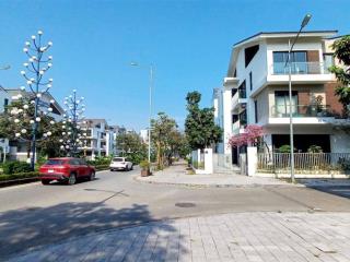 Bán biệt thự an vượng villas 300m2, 3 tầng, lô góc, vị trí víp sau cv thiên văn học, 90 tỷ