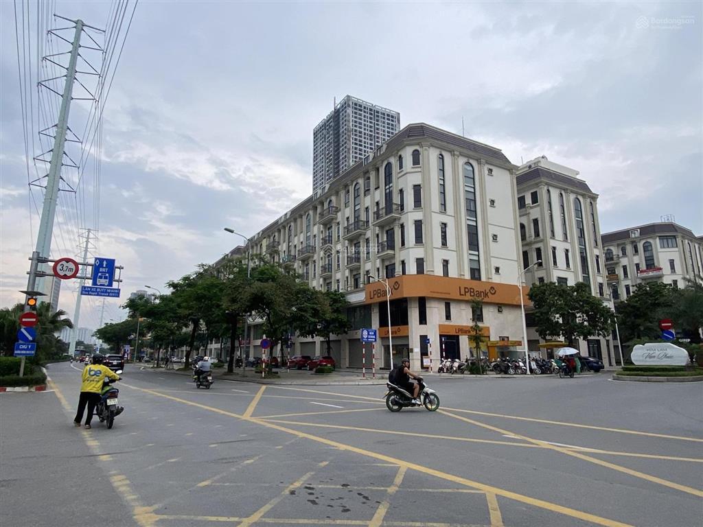 Siêu hiếm đất dịch vụ vạn phúc 100m2, mt9.5m, một lô duy nhất bán, xây building đẹp nhất khu, 3x tỷ