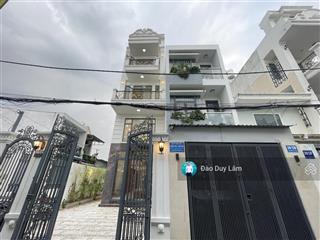 Căn góc 6x19.5m ngay chợ hiệp bình, sát mặt tiền đường  sân vườn cực thoáng, đầy đủ nội thất