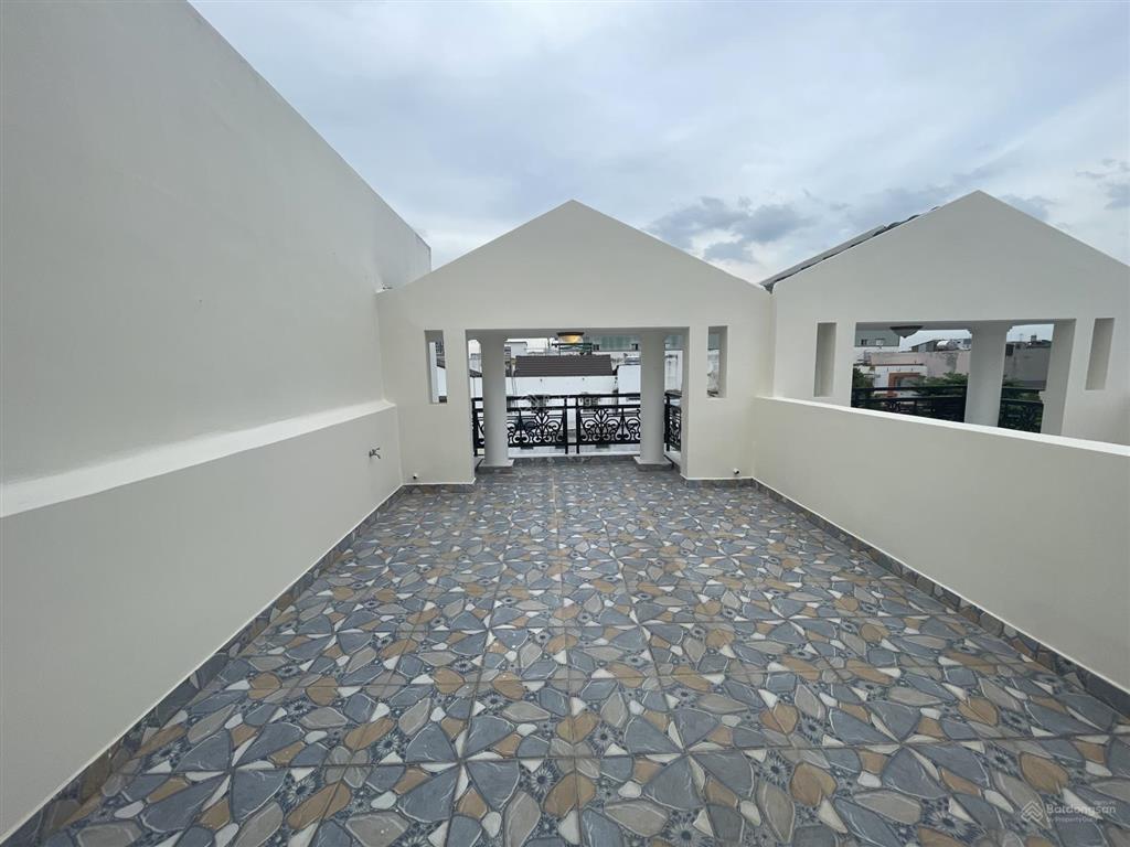 Nhà mới 4 tầng + lửng đường ô tô ngay cân nhơn hòa, đối diện vạn phúc city  sổ riêng  0901 469 ***