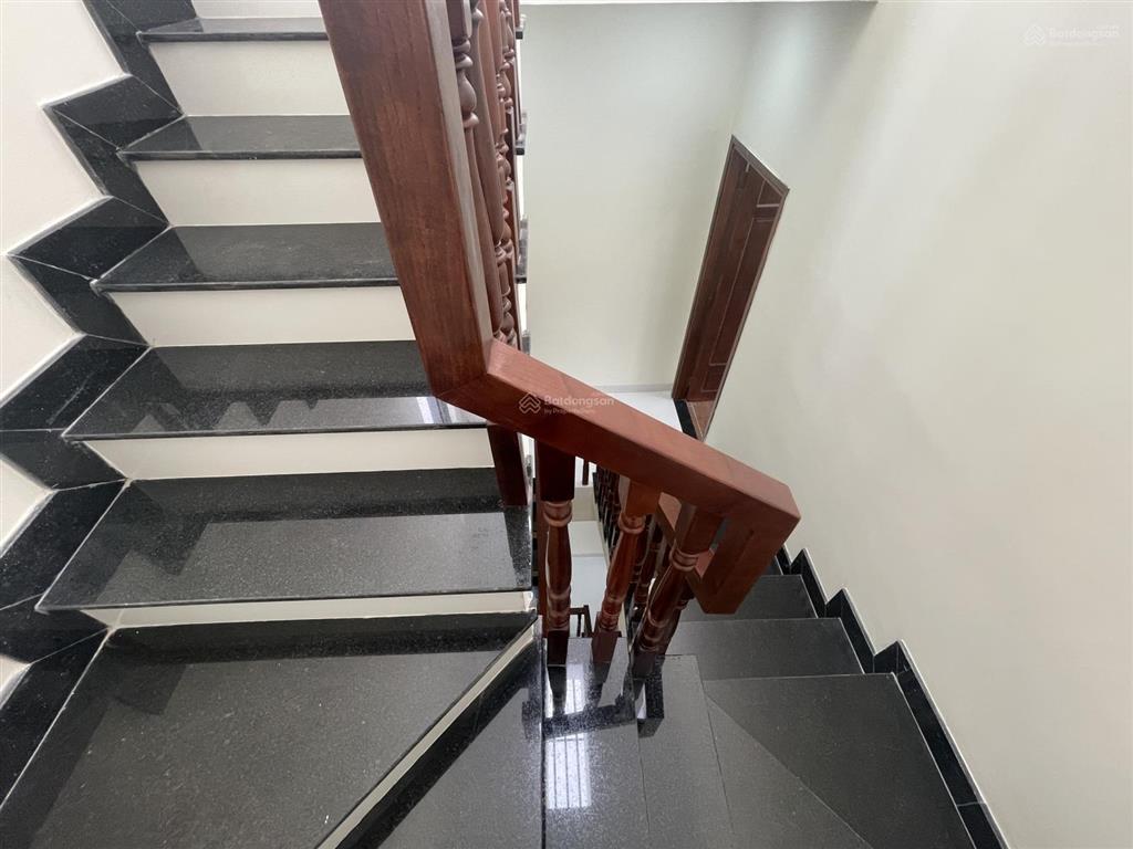 Nhà mới 4 tầng + lửng đường ô tô ngay cân nhơn hòa, đối diện vạn phúc city  sổ riêng  0901 469 ***