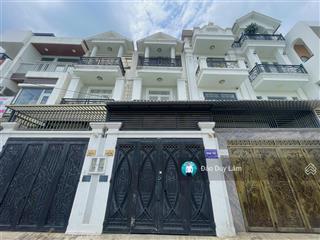 Nhà 3 tầng hẻm ô tô sát mặt tiền ngay chợ hiệp bình  4x17m sân ô tô 7 chỗ  nhà còn mới vào ở ngay