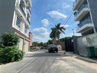 Nhà mới nở hậu cực đẹp  giá hời 4x13m (nở hậu 4.78m) nhà trệt lửng 2 lầu  gần vạn phúc city