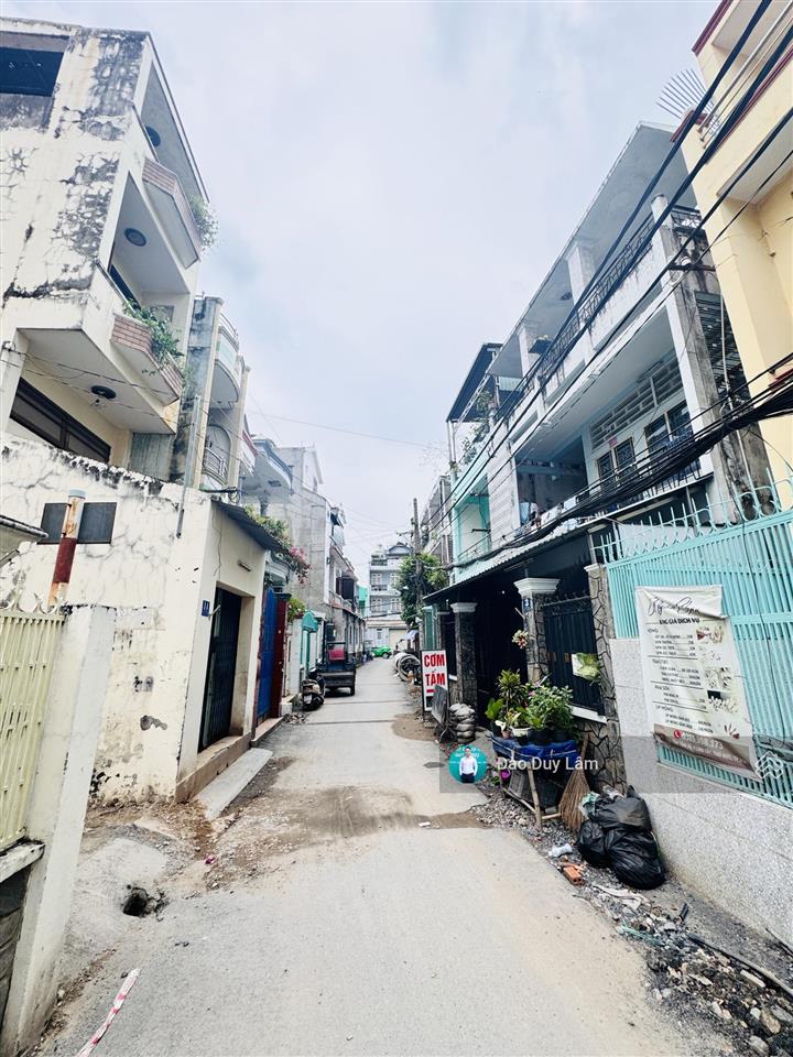 Đất thổ cư hẻm ô tô ngay chợ thủ đức  lô góc 2 mặt hẻm, xây dựng tự do, sổ riêng công chứng ngay