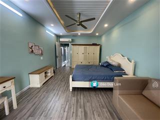 Nhà cực đẹp 4 tầng ngay trường thpt hiệp bình  khu dân cư cao cấp, đường rộng 10m  giá tốt