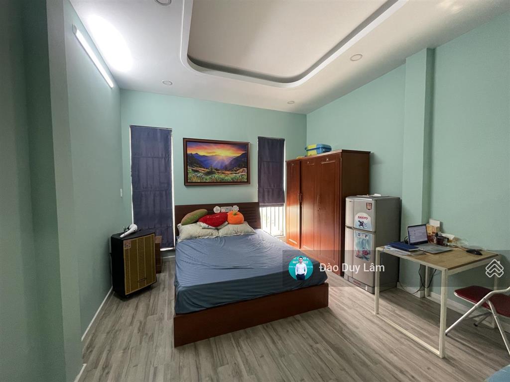 Nhà cực đẹp 4 tầng ngay trường thpt hiệp bình  khu dân cư cao cấp, đường rộng 10m  giá tốt