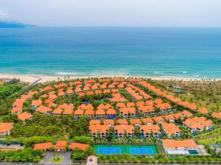 Bán lô đất vàng võ nguyên giáp  mặt biển đối diện resort, view không chắn  giá chỉ 110tr/m²