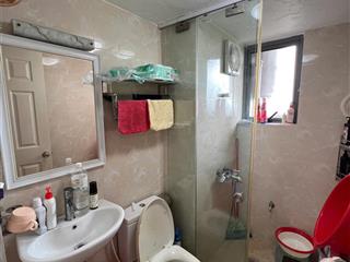 Bán nhà tập thể sổ to khu thành công