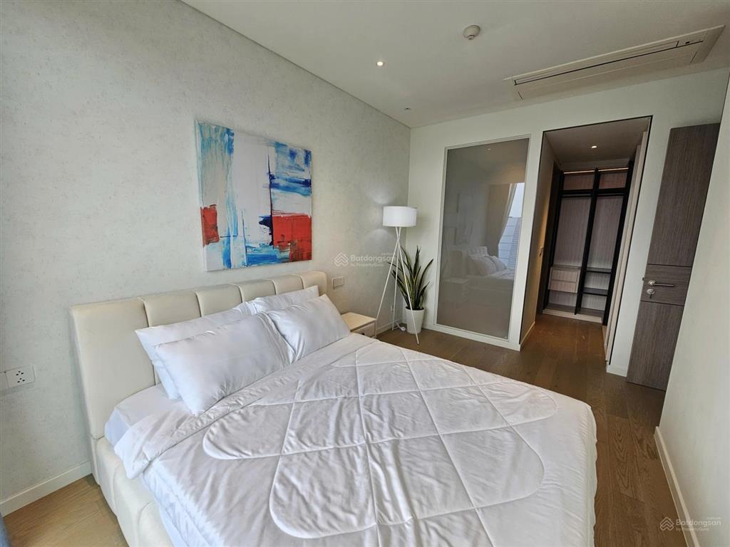 Opera bán 2pn  view bitexco  full nt. giá tốt 24.9 tỷ bao thuế phí chuyển nhượng