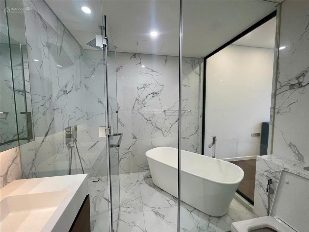 Galleira sẵn sổ  bán 3pn sân vườn  111m2  35tỷ. sẵn key xem nhà nhanh.  0901 987 ***