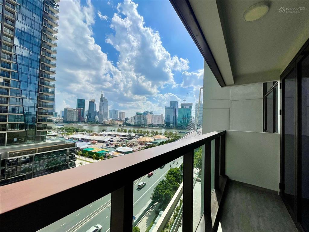 Galleira sẵn sổ  bán 3pn sân vườn  111m2  35tỷ. sẵn key xem nhà nhanh.  0901 987 ***