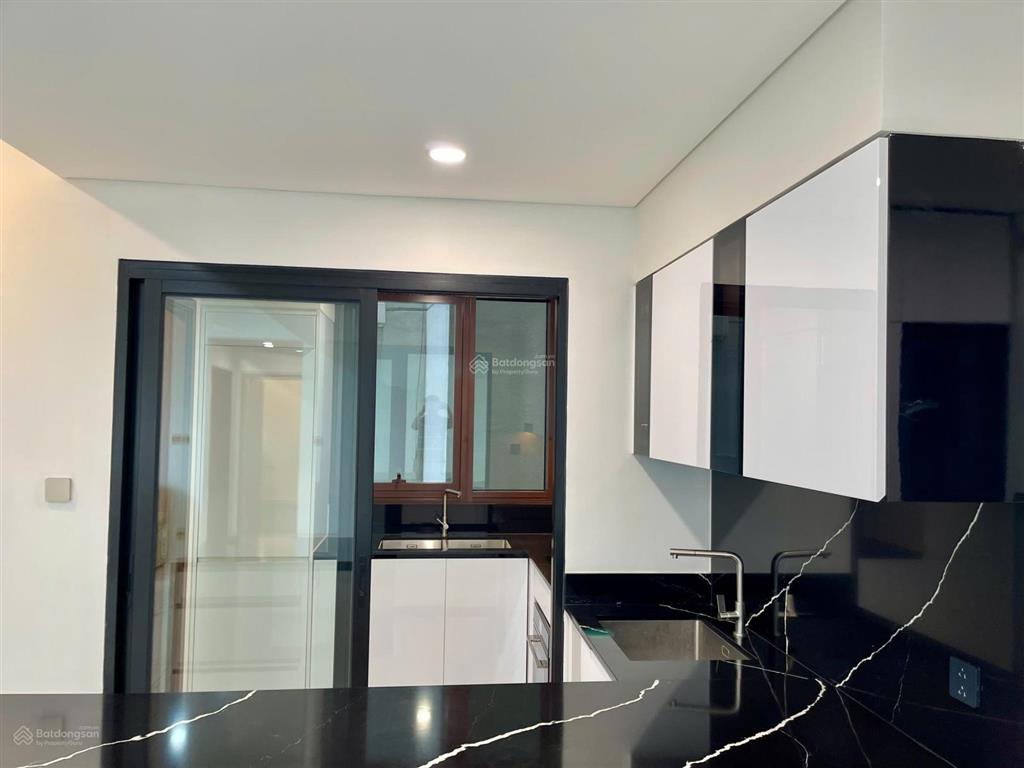 Galleira sẵn sổ  bán 3pn sân vườn  111m2  35tỷ. sẵn key xem nhà nhanh.  0901 987 ***