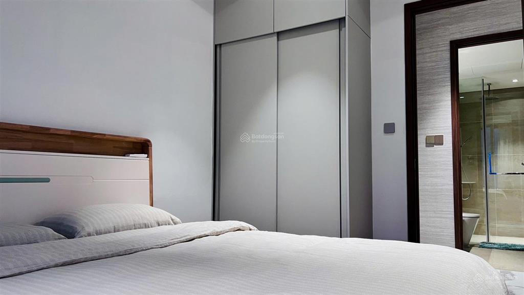 Crest bán 2pn + 1phòng đa năng+2wc  115m2 giá tốt nhất thị trường. sẵn key  xem nhà 0901 987 ***