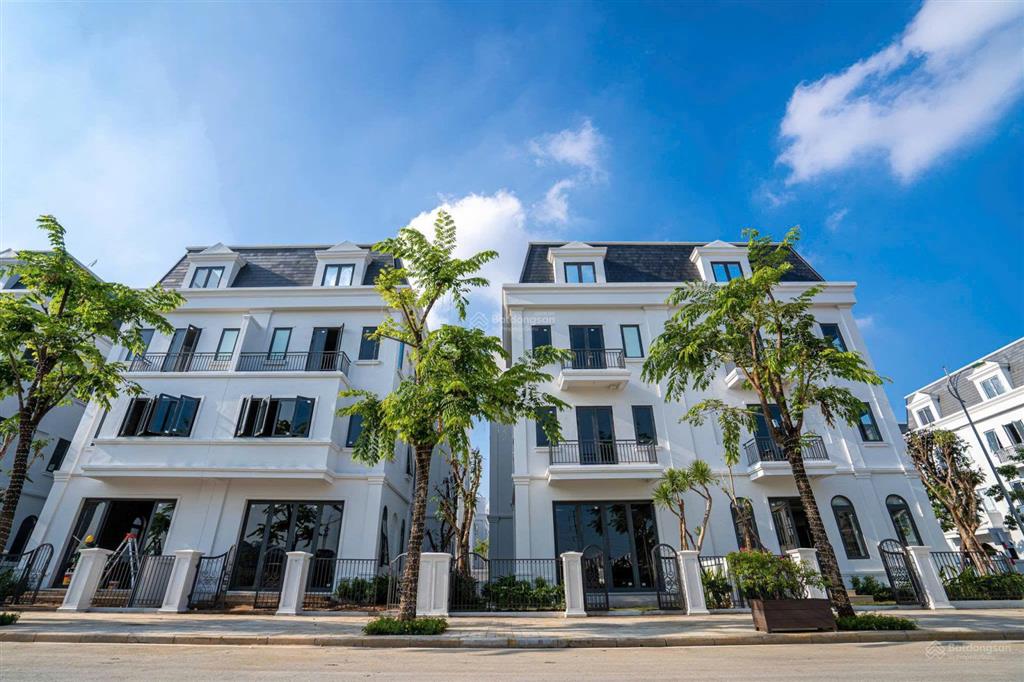 Giảm sâu bt solasta mansion dương nội, 170m2, đường to, đối diện công viên. đã có sổ đỏ.