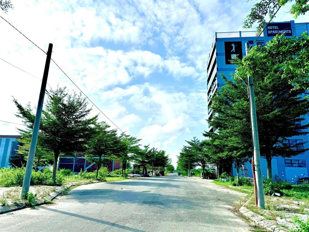 Biệt thự sentosa mặt tiền 10m gần bến du thuyền sông cổ cò. giá chỉ 19tr5/m2