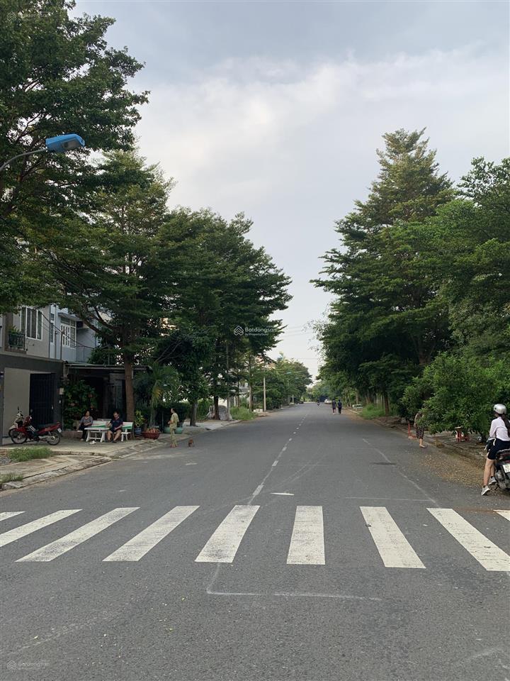 Hàng hiếm bán đất sổ đỏ mặt tiền phạm thế hiển q8, kdc phú lợi, giá tốt, sổ riêng.  0931 118 ***